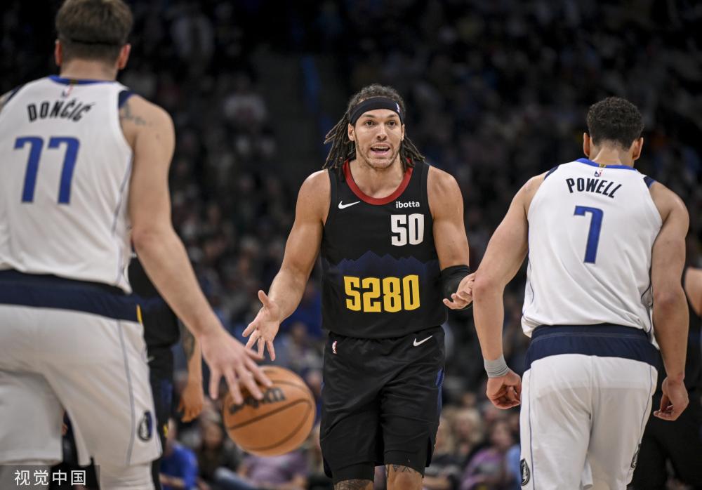 与利物浦相 与利物浦相