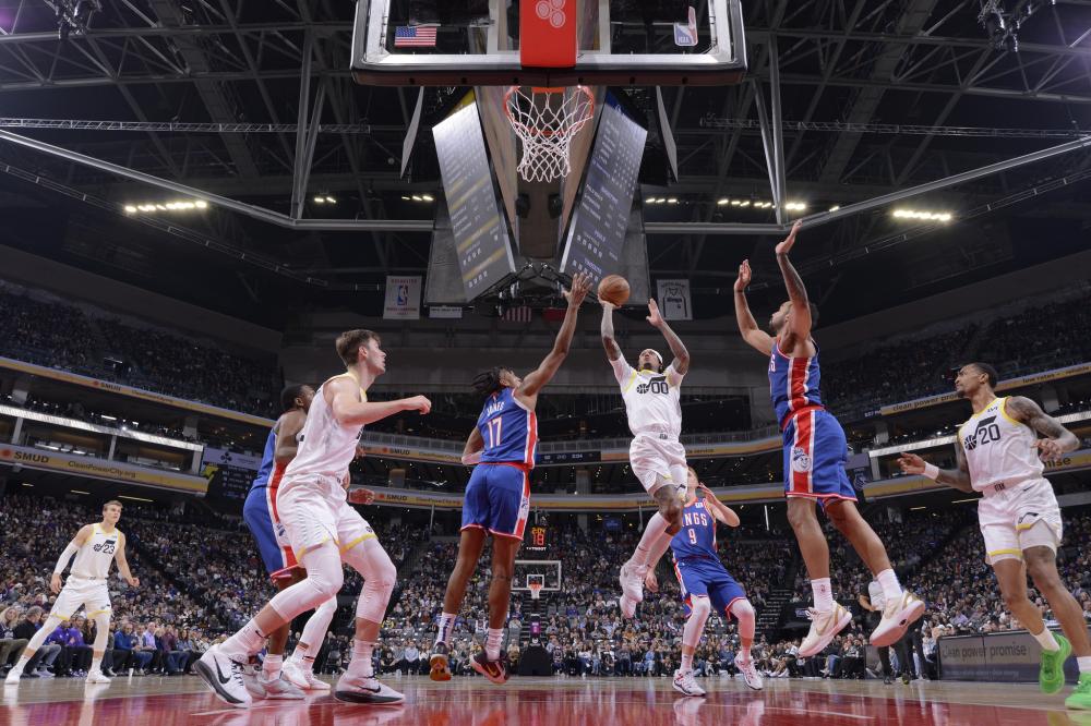 个球员离开 个球员离开